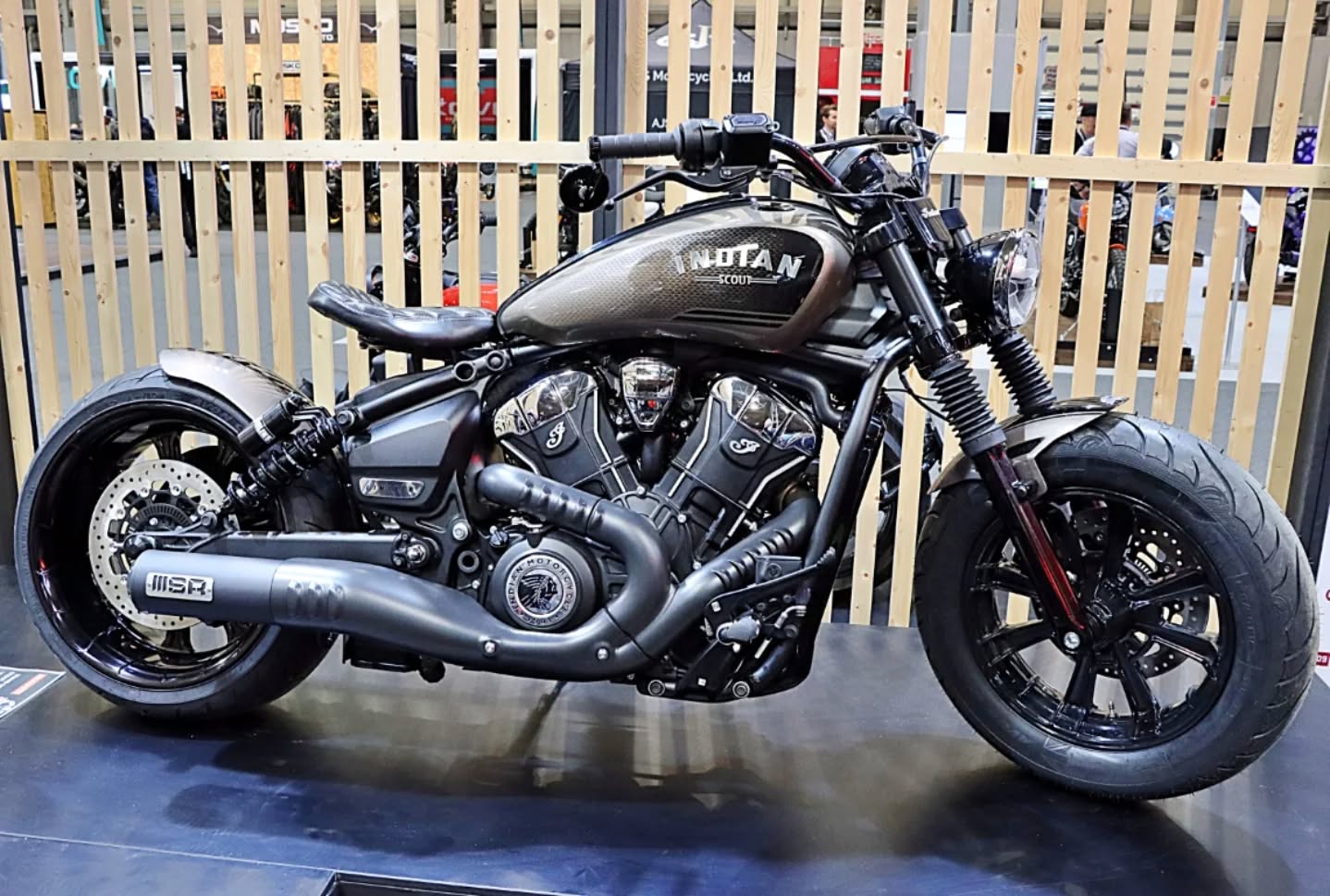 Loving the Indian - who wouldn't want an Indian in their life. #indianbeauty #indianmotorcycle #motorcycleart #motofoto #bikerlife #bikesofinstagram #motocycle #ontheroad